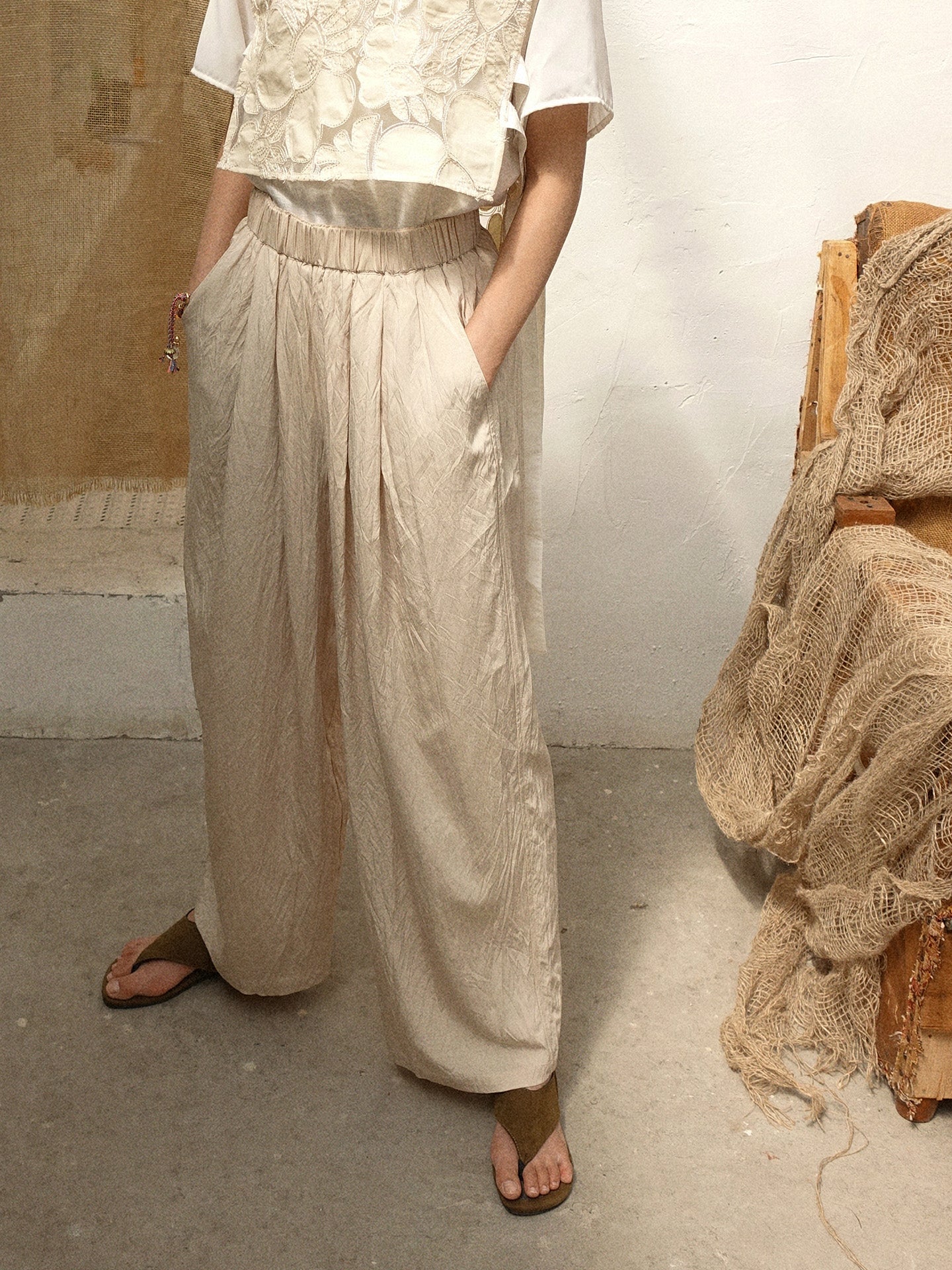 Howl studio wide leg pants with elastic waistband