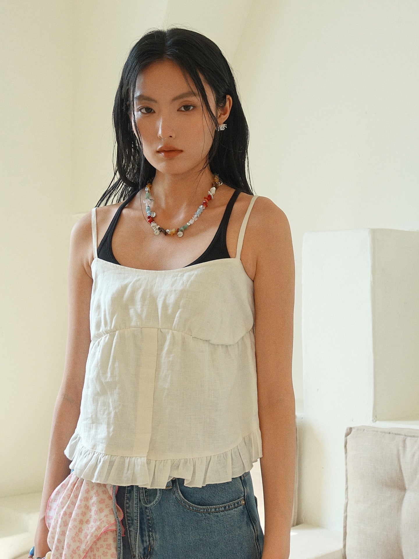Howl studio linen ruffles vest (adjustable)