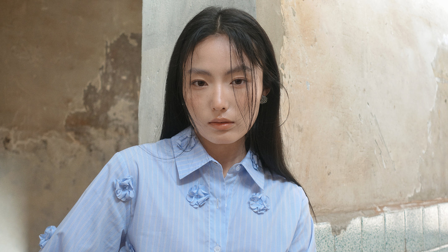 Howl Studio 3D flower stripe shirt