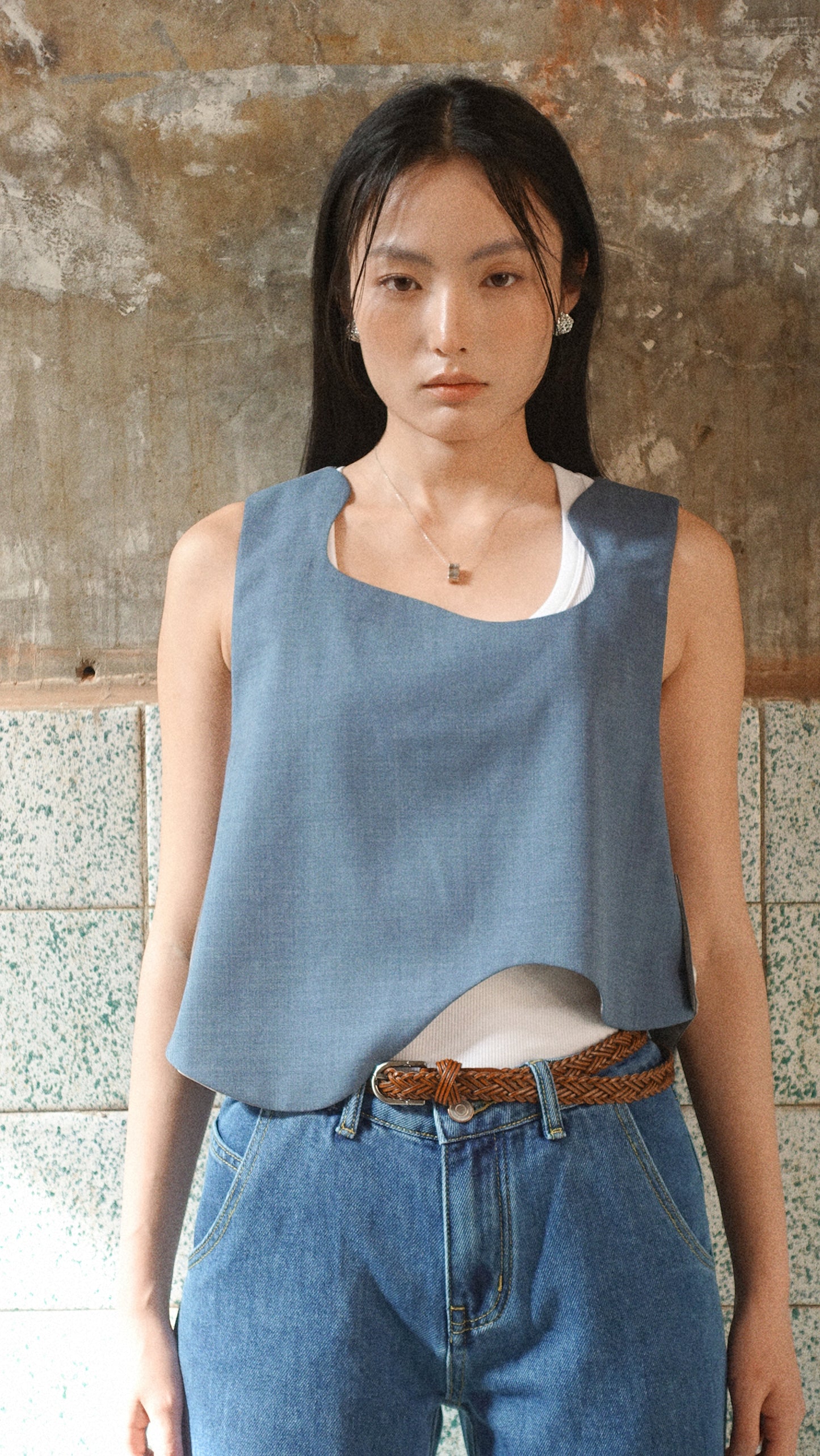 Howl Studio asymetric vest