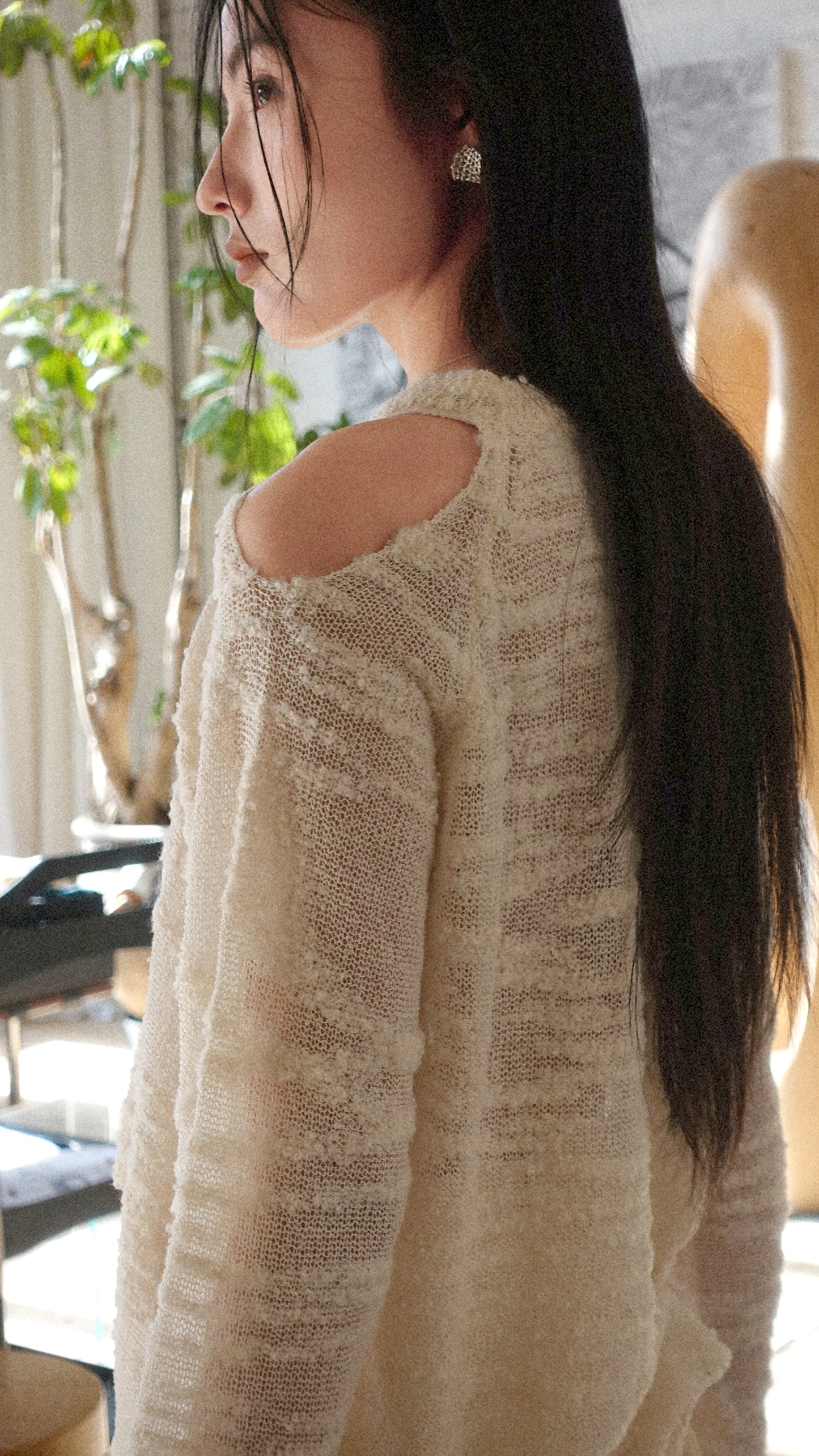 Howl Studio cut out knit