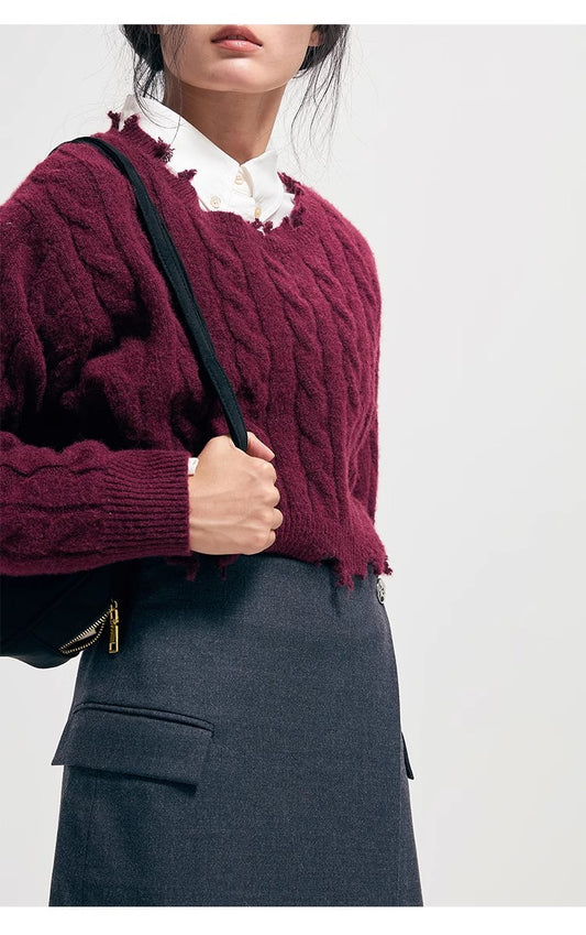 Howl Studio burgendy short knit