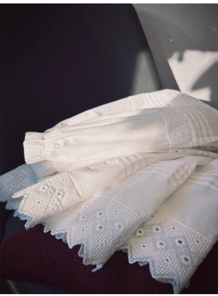 Howl Studio embrodiery lace and pleats maxi skirt