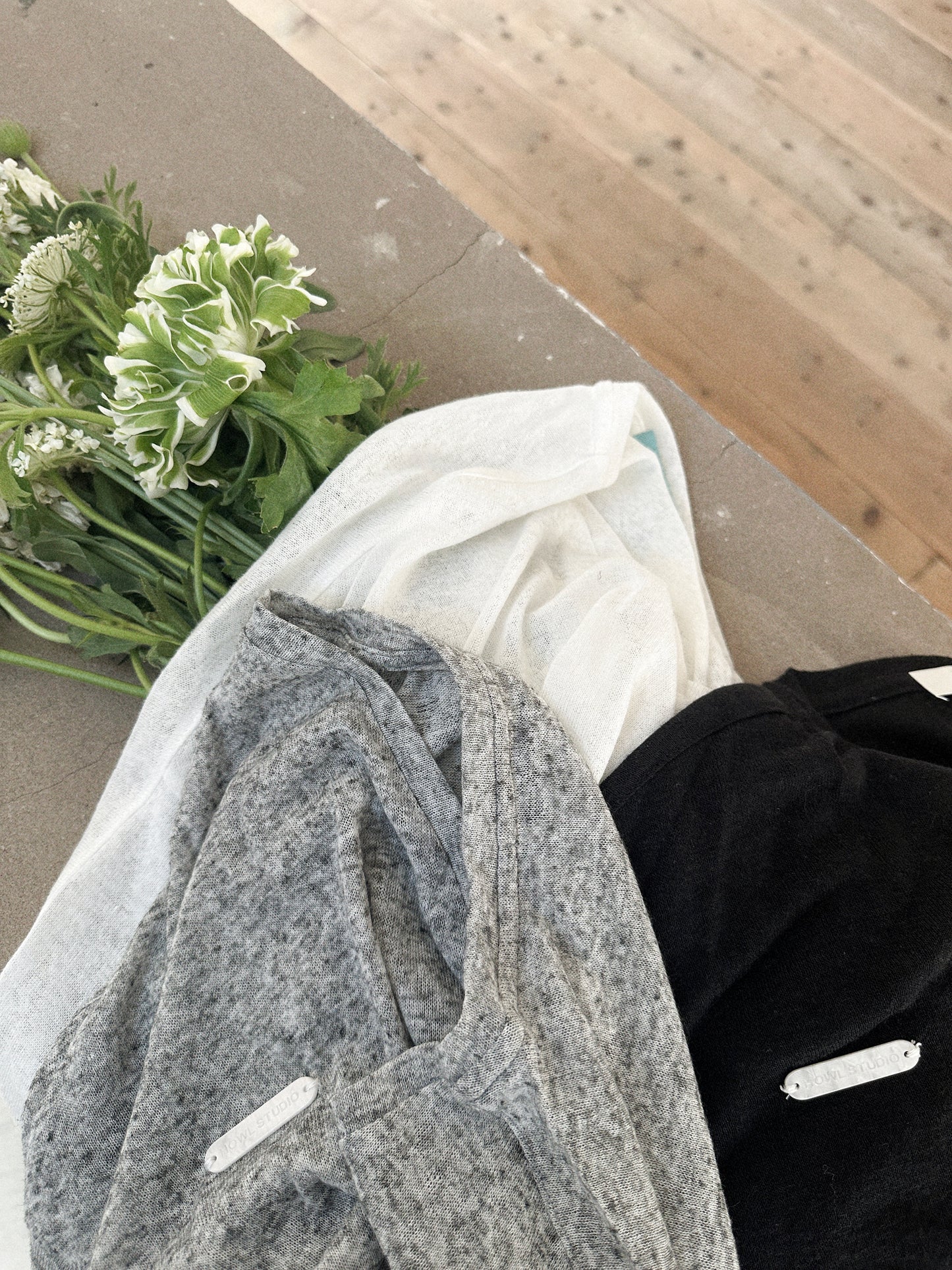 Howl Studio ramie oversize top