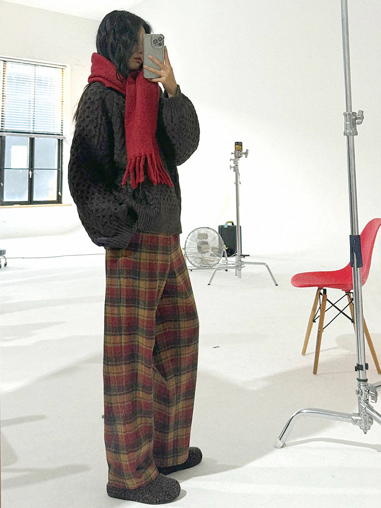 Howl Studio plaid pants