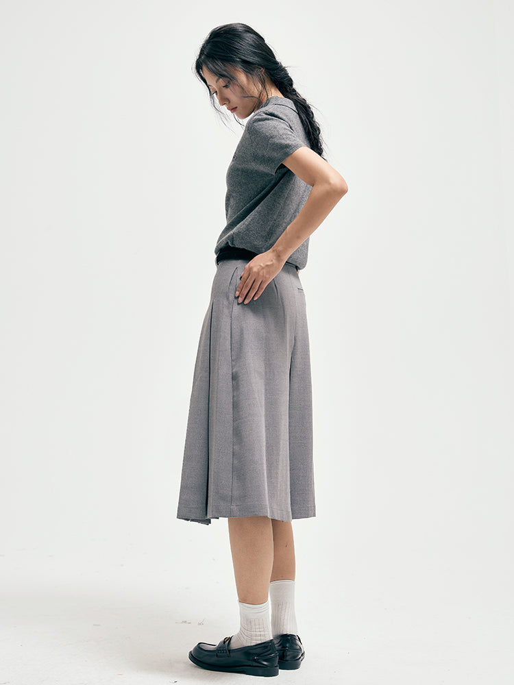 Pleated skirt